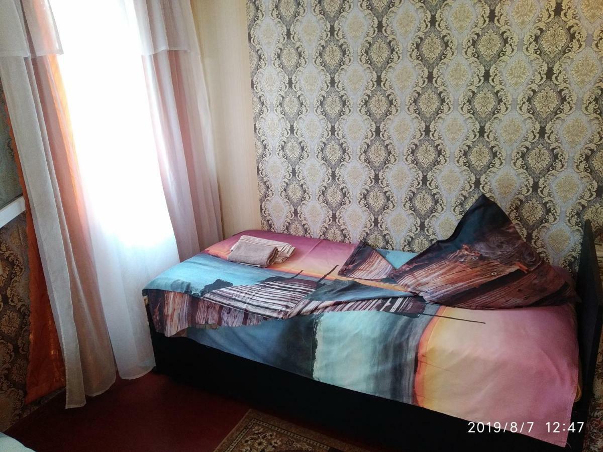 Downtown Guest House Кутаиси Екстериор снимка